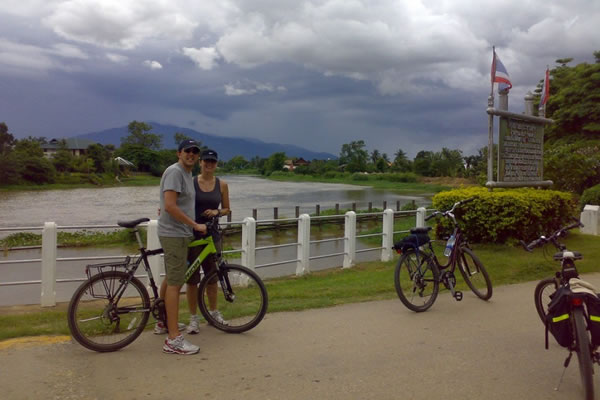 chiang mai cyclists river crossing