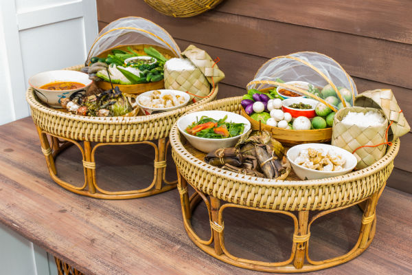 khantoke traditional thai lanna food